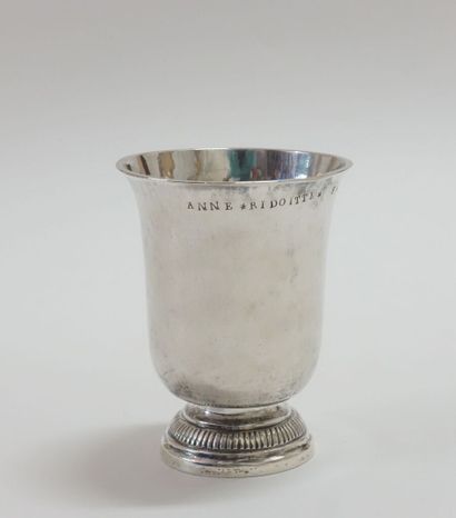Tulip-shaped timbale in plain silver 950...