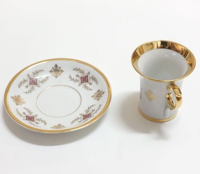 Lot de céramiques diverses, assiettes, soupière,...