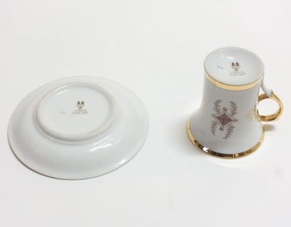 Lot de céramiques diverses, assiettes, soupière,...