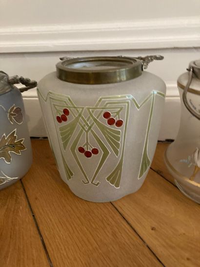 A collection of seven cookie jars made of...