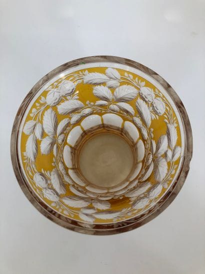 Translucent and yellow glass vase.

(Shine...