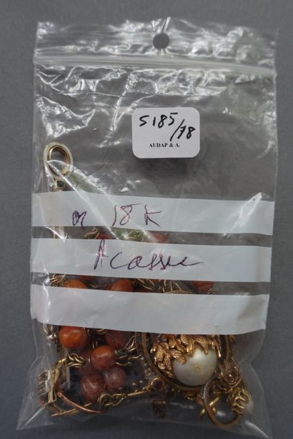 Scrap gold and miscellaneous.

Gross weight:...