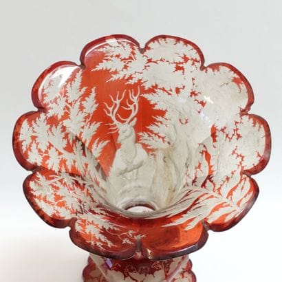 BOHEME.

Vase with sides and flared neck...