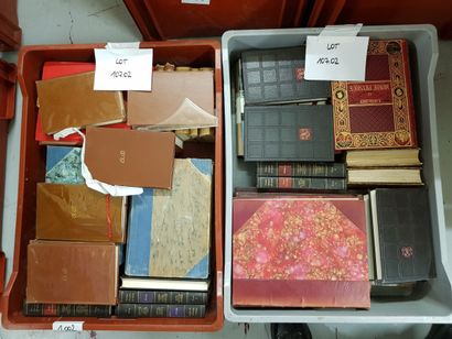 Fort lot de livres (manette)