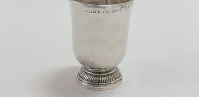 Tulip-shaped timbale in plain silver 950...