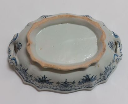 Lot de céramiques diverses, assiettes, soupière,...