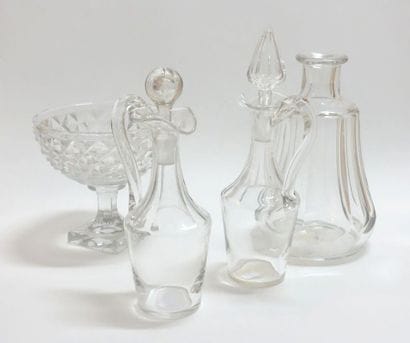 BACCARAT FRANCE. 

Faceted glass decanter.

Signed...