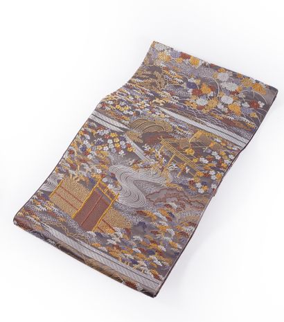 JAPAN - 20th century.

Four embroidered silk...