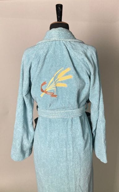 HERMÈS Paris
Lot comprenant deux peignoirs
L'un...