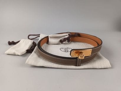 HERMÈS Paris, Made in France
Fine ceinture...