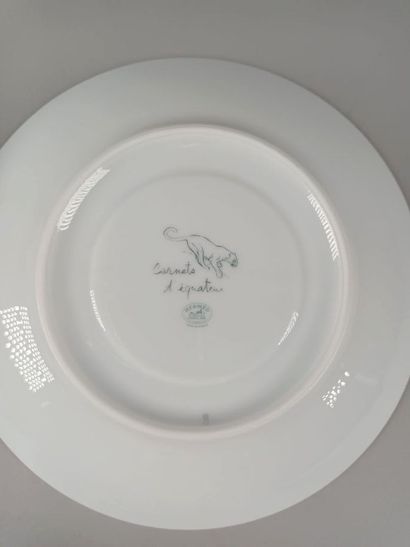 HERMÈS Paris
Coffret comprenant deux tasses...