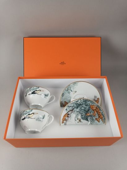 HERMÈS Paris
Coffret comprenant deux tasses...