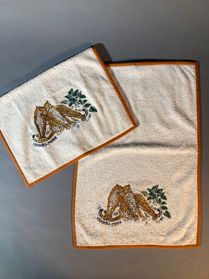 HERMÈS Paris
Paire de petites serviettes...
