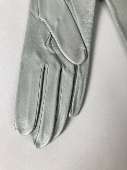 HERMÈS Paris, Made in France
Paire de gants...