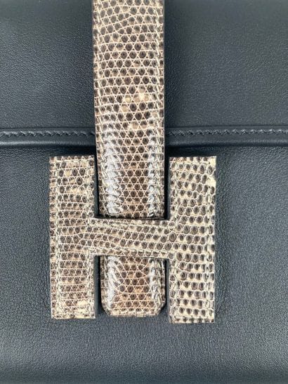 HERMÈS Paris made in France, 2022
Pochette...