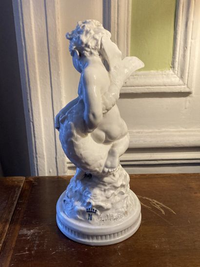 Dans le goût de Capodimonte

Amour chevauchant...