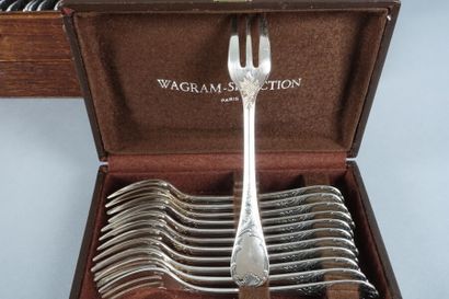 CHRISTOFLE

Ménagère Marly

Quatre-vingt...