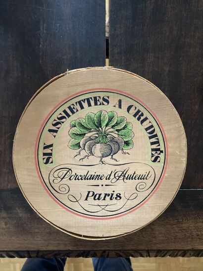 Porcelaine d'Auteuil, Paris

Suite de six...