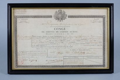 MILITARIA 

Ensemble de documents comprenant...