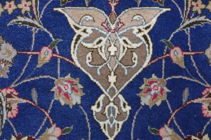 Tapis Tebriz (chaîne et trame en coton, velours...
