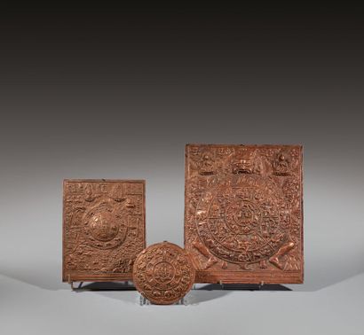 Ensemble de six plaques en cuivre repoussé...