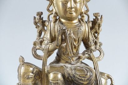 CHINE - dans le style Ming

Groupe en bronze...