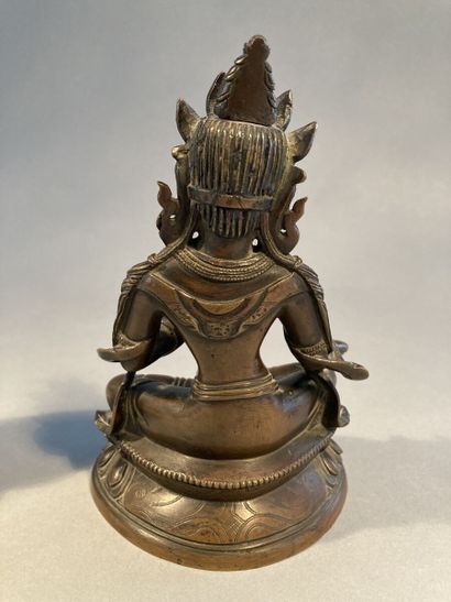 TIBET - XIXe siècle

Statuette en bronze...