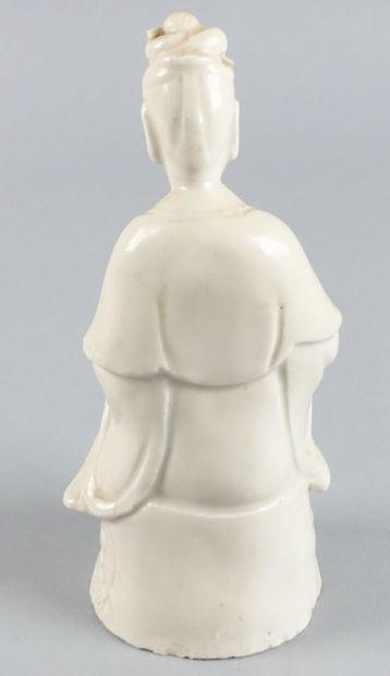 CHINE - XIXe siècle

Statuette de Guanyin...