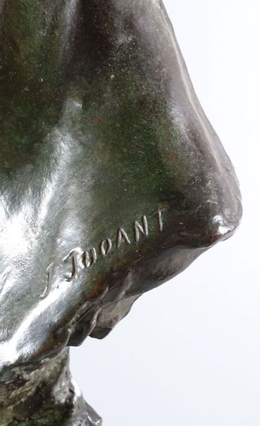 Jules JOUANT (1863-1938)

Masque de Beethoven

Bronze...