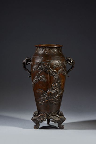 JAPON - Époque MEIJI (1868-1912)

Vase en...