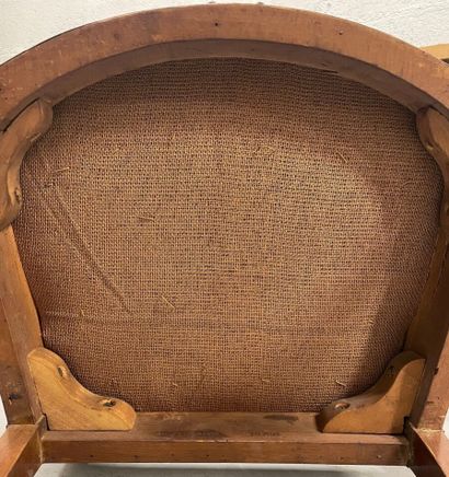 Fauteuil en acajou et bronze doré, les accotoirs...