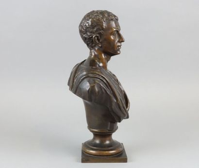 Mathurin MOREAU (1822-1912)

Jules César

Buste...