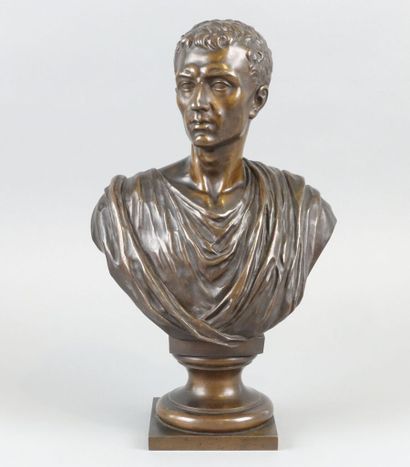 Mathurin MOREAU (1822-1912)

Jules César

Buste...