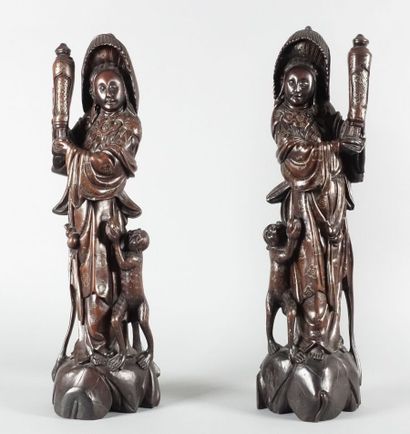 CHINE - XXe siècle

Deux statuettes de jeunes...