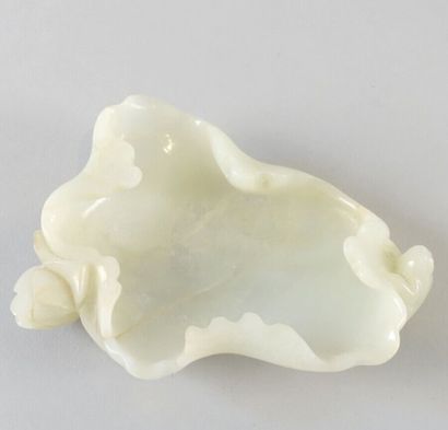 CHINE - XVIIIe siècle

Coupe en néphrite...