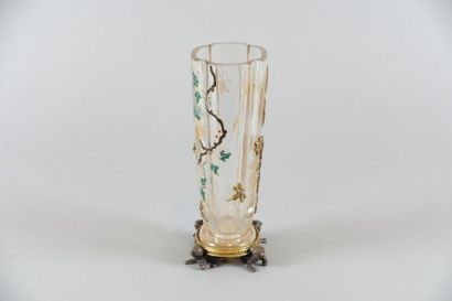 Maison ALPHONSE GIROUX

Vase légèrement évasé...