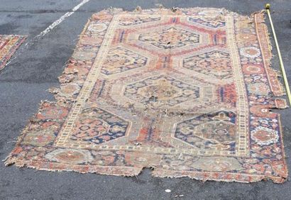 Tapis Ouchak, Turquie, XIXe siècle 

Chaîne...