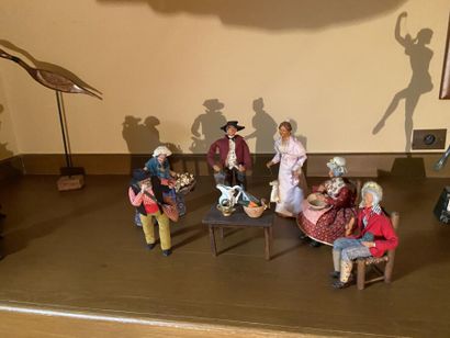 Lot de six santons, deux chaises miniatures

(Accidents.)

Haut....