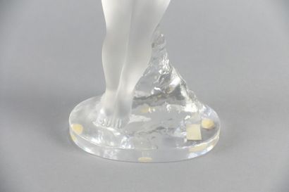 LALIQUE FRANCE

Femme nue au bras levé

Épreuve...