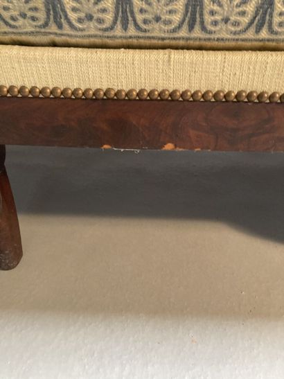 Mobilier de salon en acajou et placage d'acajou...