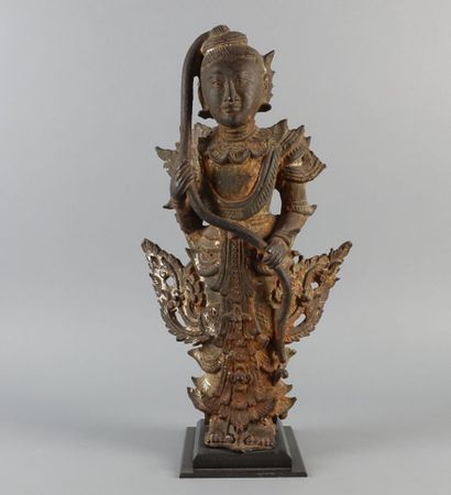 ASIE DU SUD-EST

Phra Mae Thorani, déesse...
