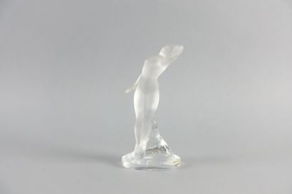 LALIQUE FRANCE

Femme nue au bras levé

Épreuve...