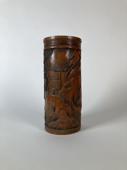 JAPON - Époque MEIJI (1868-1912)

Grand pot...