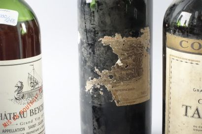 Ensemble de bouteilles vendues en l'état...