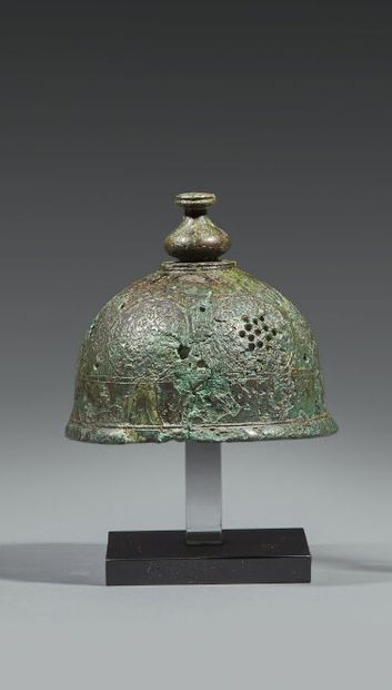 Couvercle de brûle-parfum en bronze patiné...