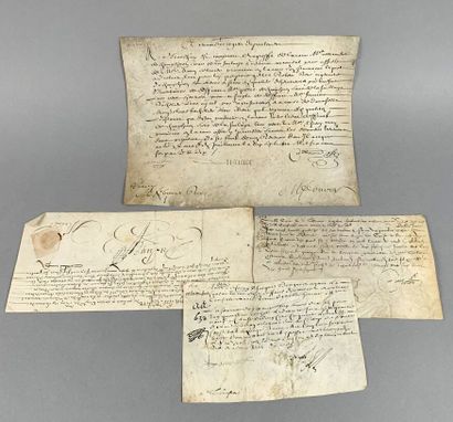 Lot de trois lettres anciennes

(Papier jauni,...
