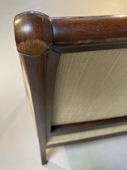 Mobilier de salon en acajou et placage d'acajou...