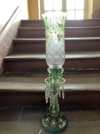 Pied de lampe en verre de couleur verte à...