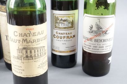 Ensemble de bouteilles vendues en l'état...