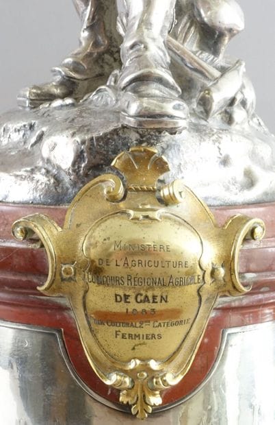 CHRISTOFLE & Cie
Agricultural prize 1883,...